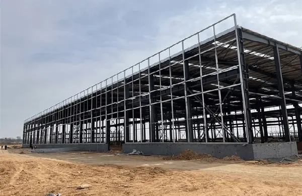 Mpanome vahaolana fanodinana Steel Frame Building